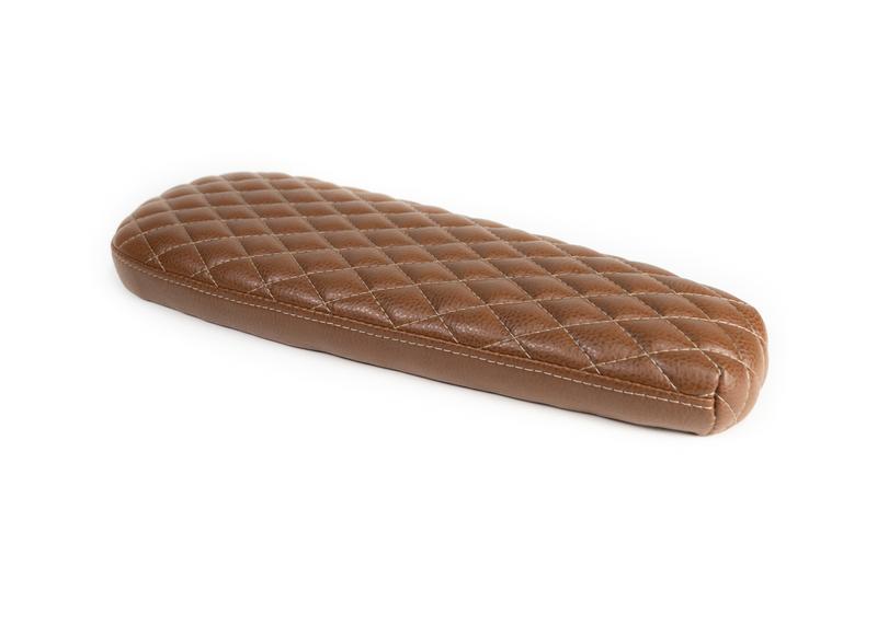 Blur Boundaries 2-Up Brown Synthetic Leather Diamond Stitch Seat