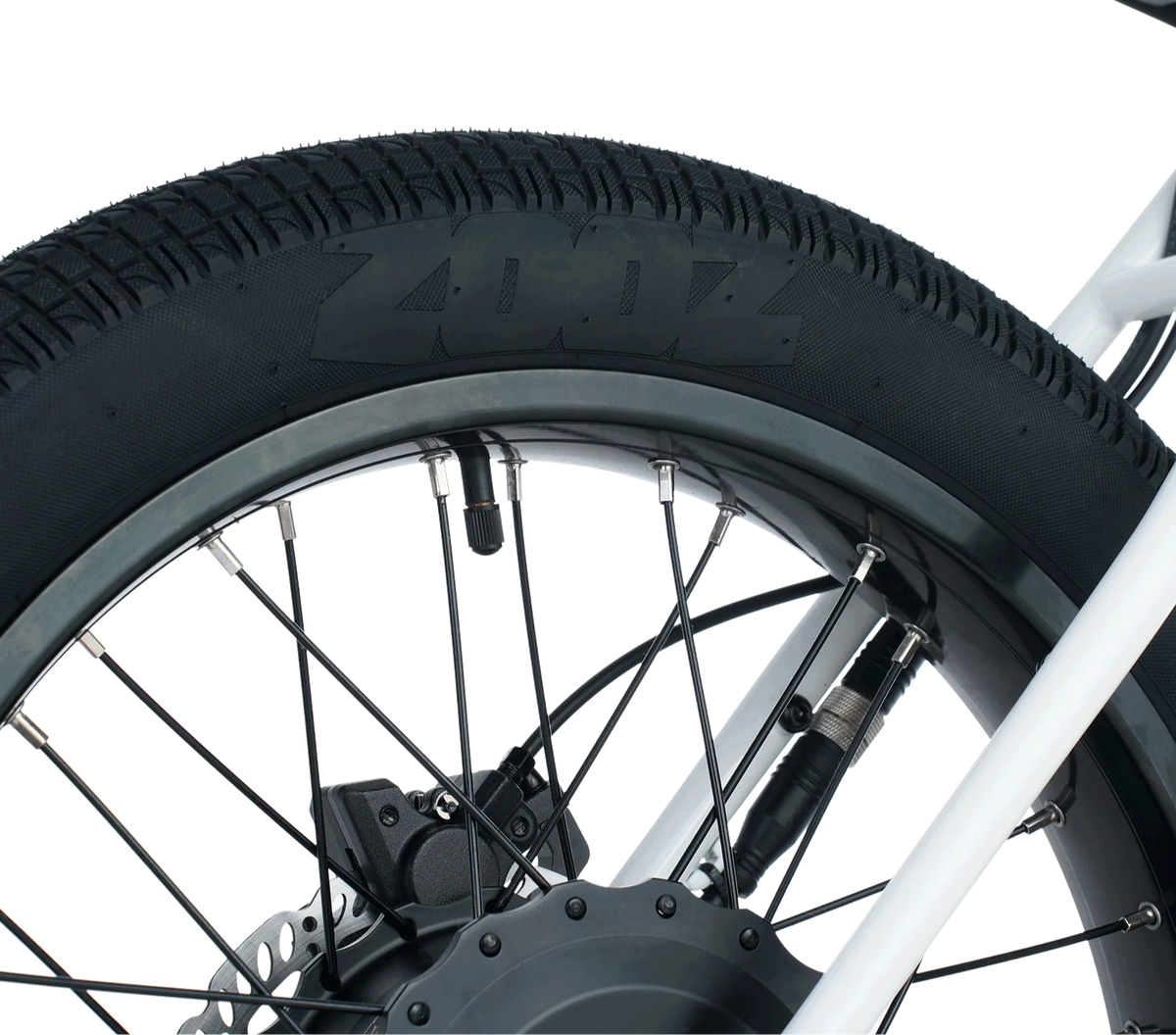 ZOOZ - Sticky Sweet Tire - 20" x 3.2"