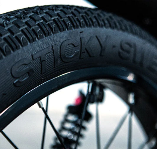 ZOOZ - Sticky Sweet Tire - 24" x 3.2"