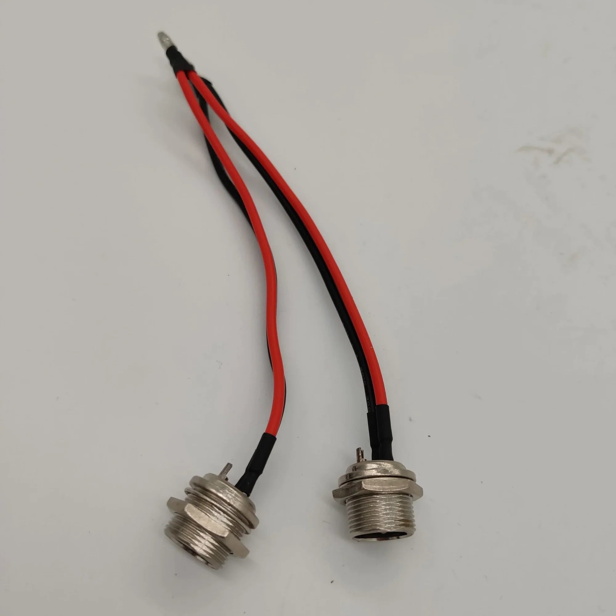 GX-16 3 Pin Bullet Connector Dual Charge Ports Long Wire - MiniMotors