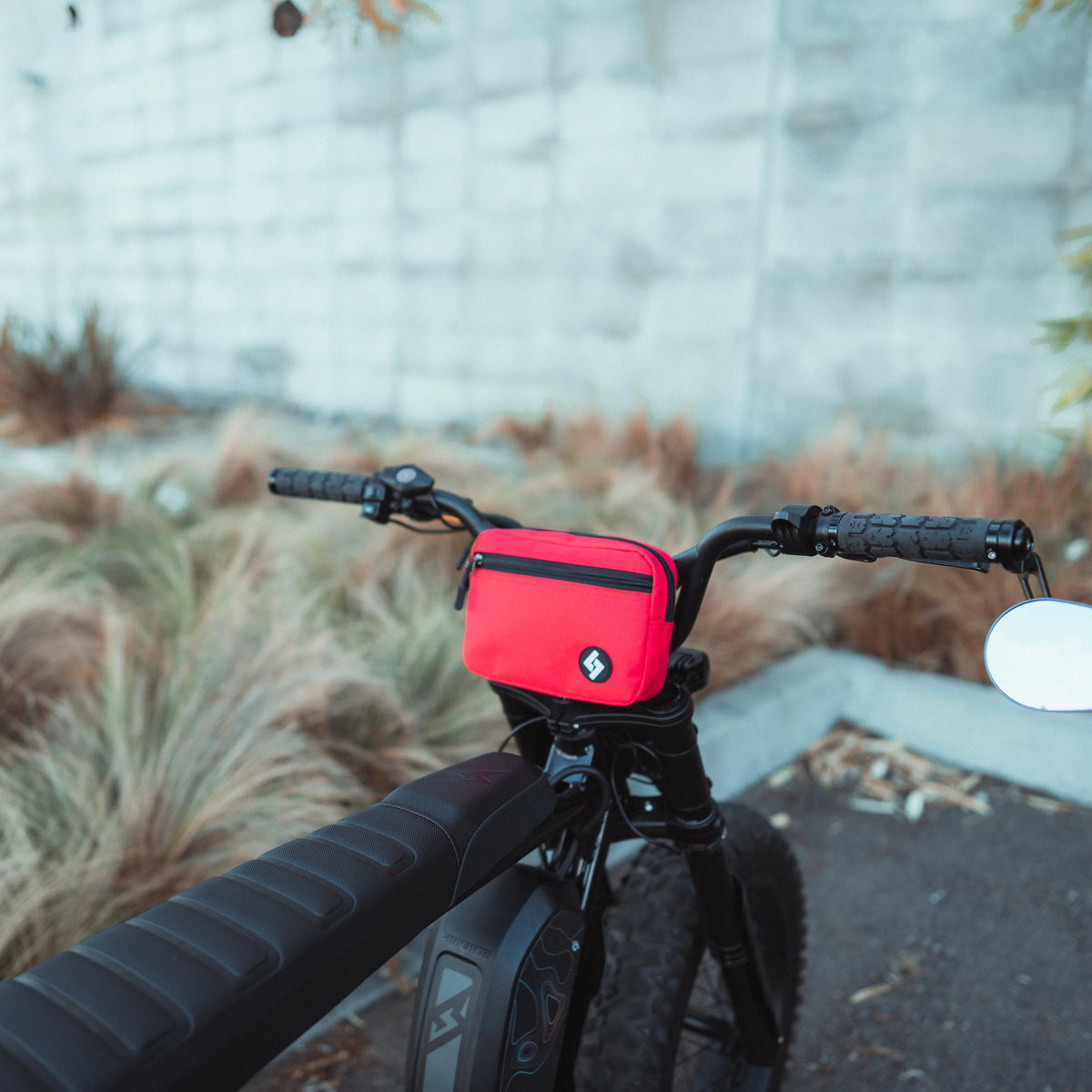 Loomenade Adventure Storage Pouch