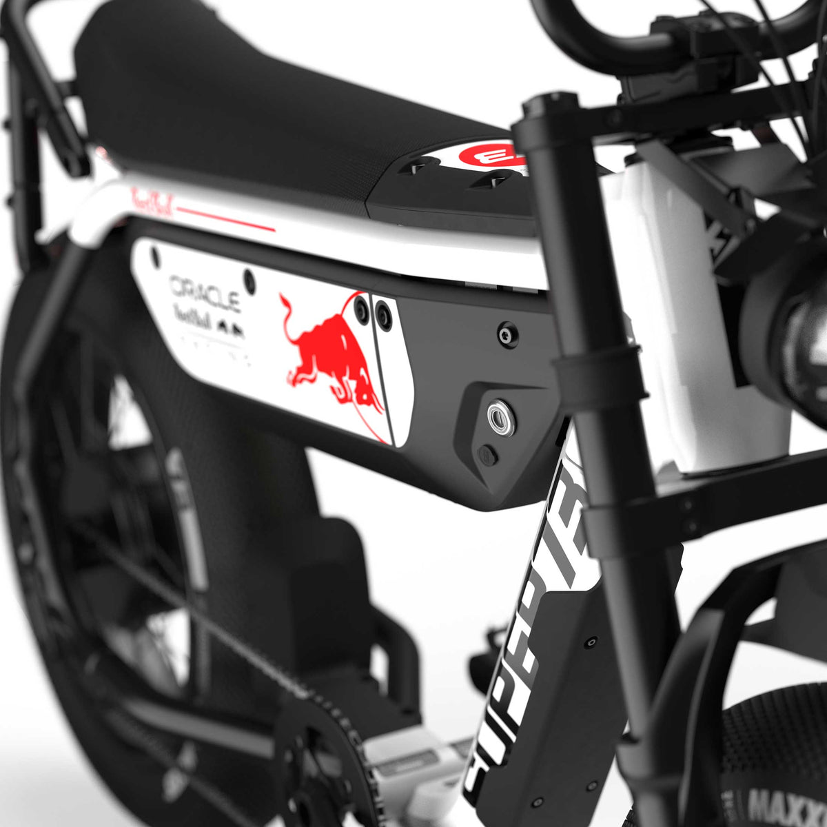 SUPER73 branding detail, M1D SE Suzuka White