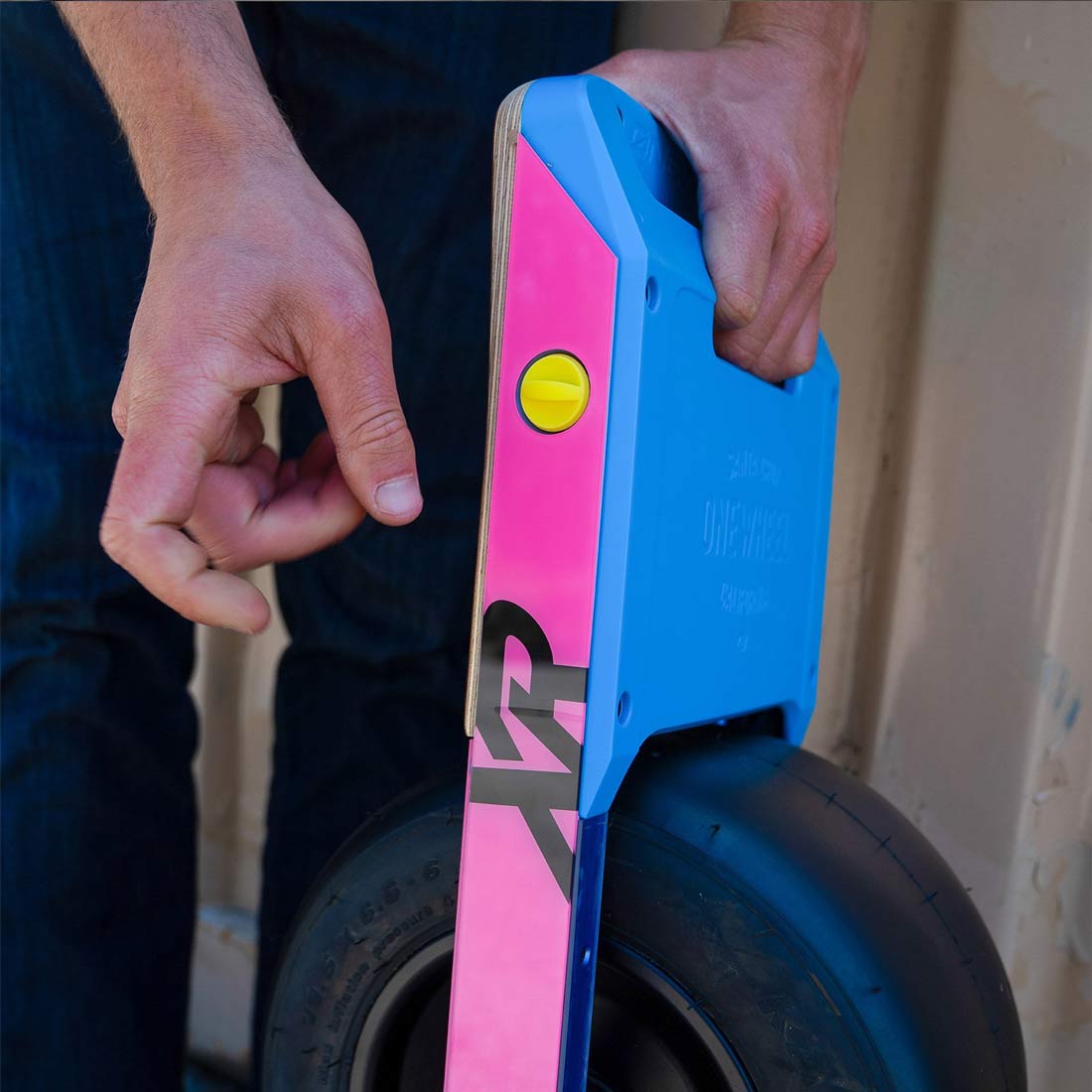 Onewheel XR Charger Plugs