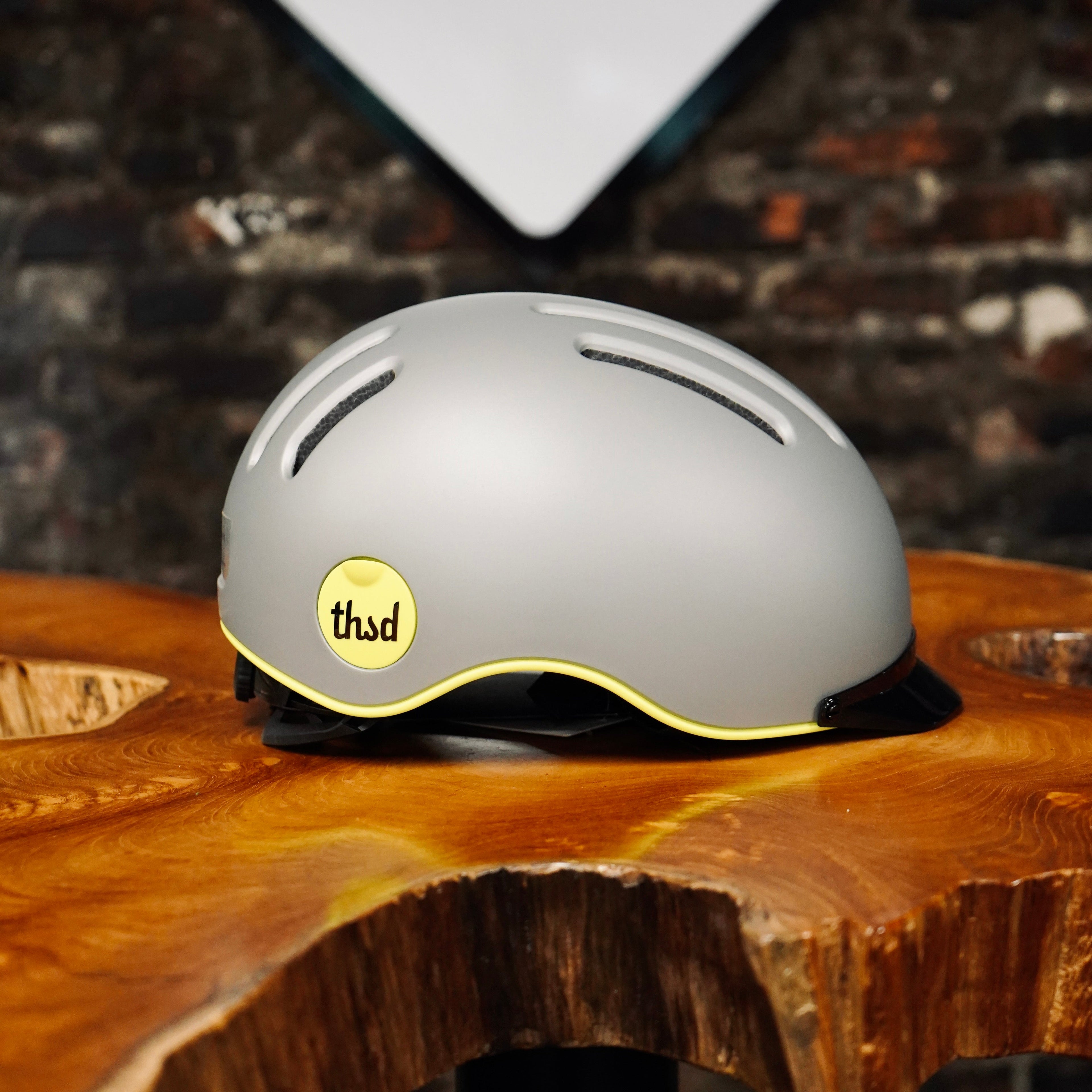 Chapter Helmet Collection w/ MIPS Technology - Thousand
