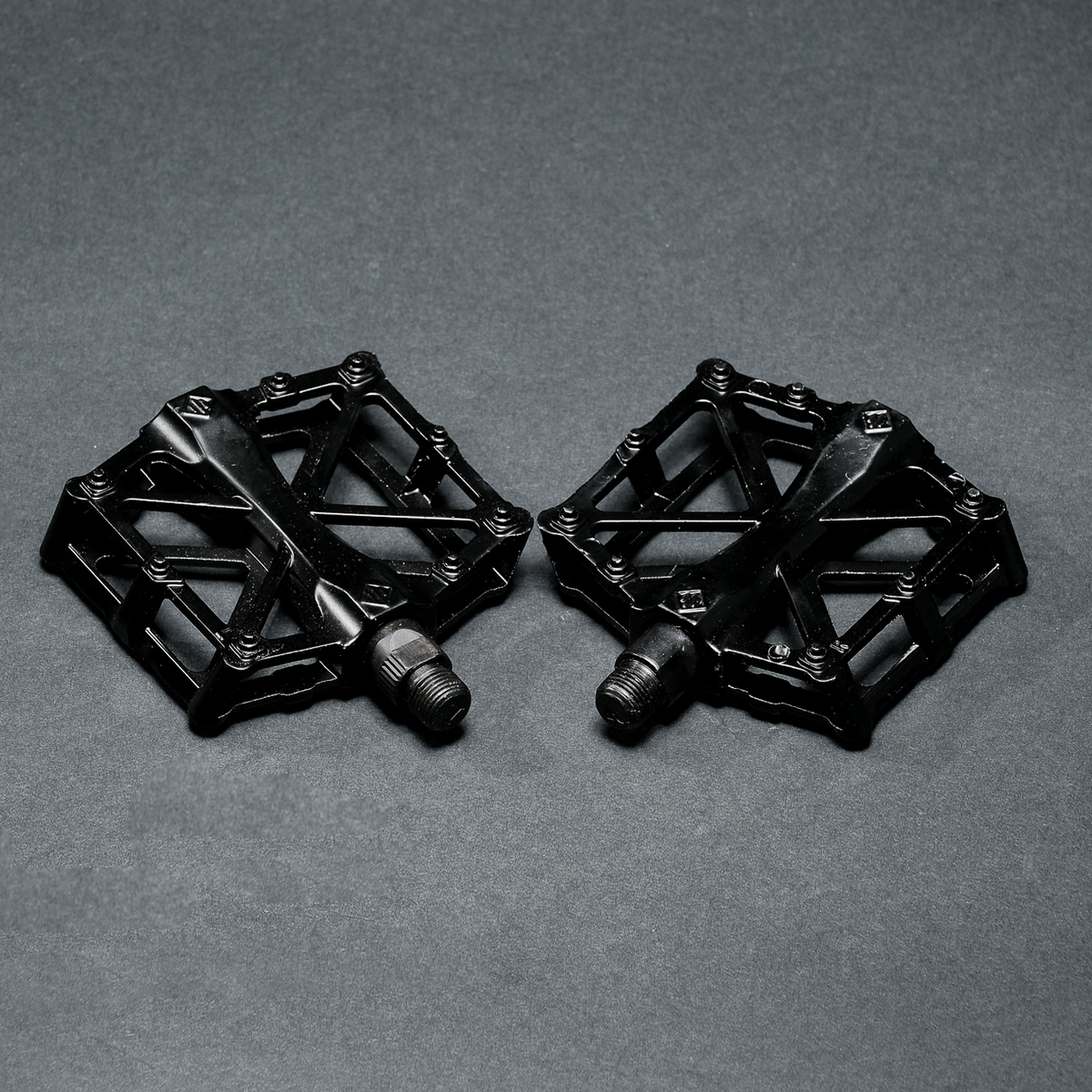 Replacement Pedal Set - ONYX Motorbikes