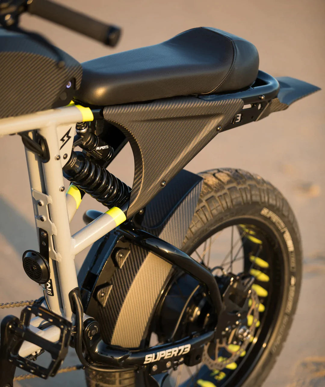 Flow Carbon - Carbon Fiber Side Plates